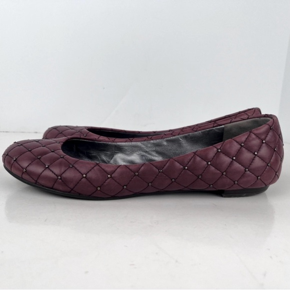 Via Spiga Shoes Ballet Flats Size 8.5 Burgundy Red Quilted Silver Grommets - Picture 8 of 16